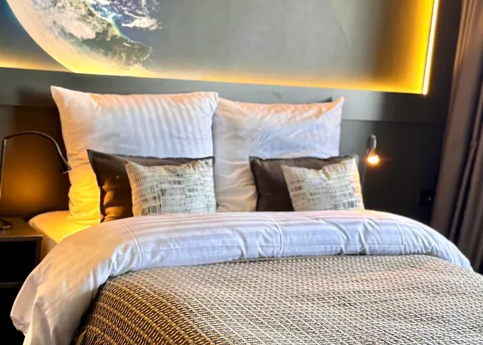 Sleephotels Cosmos * Hamburg