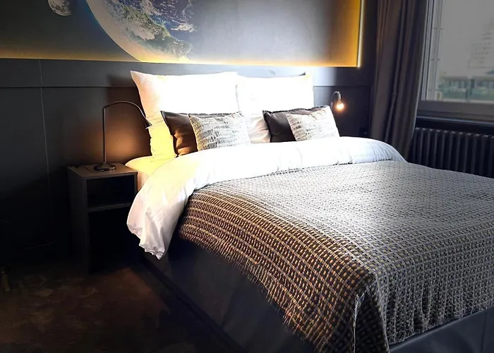 Sleephotels Cosmos * Hamburg