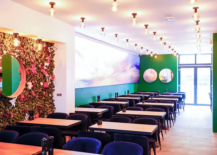 Hotel Sleephotels Cosmos *